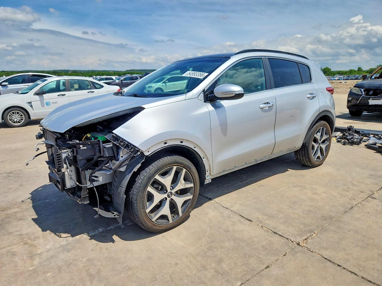 Salvage Kia Sportage Image