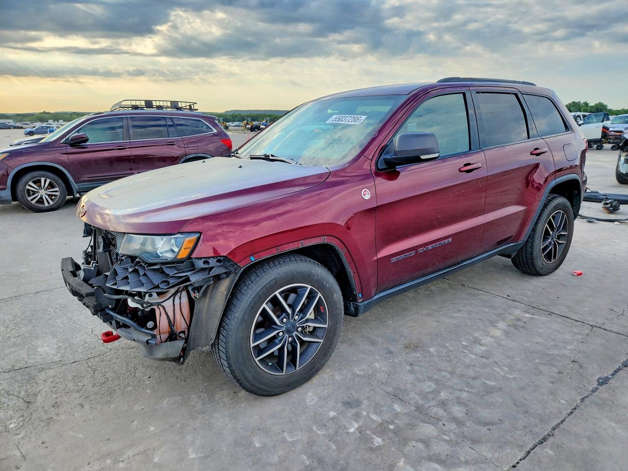Salvage Jeep Cherokee Image