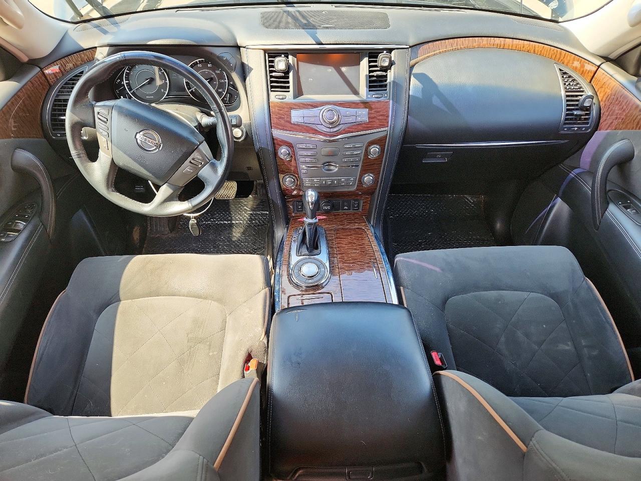 Nissan Armada Sv