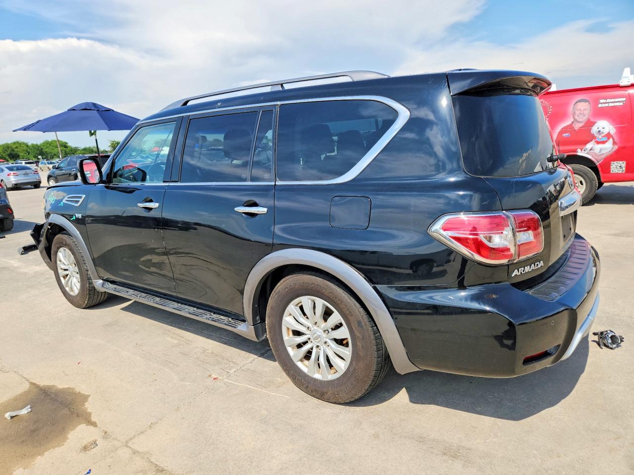 Nissan Armada Sv