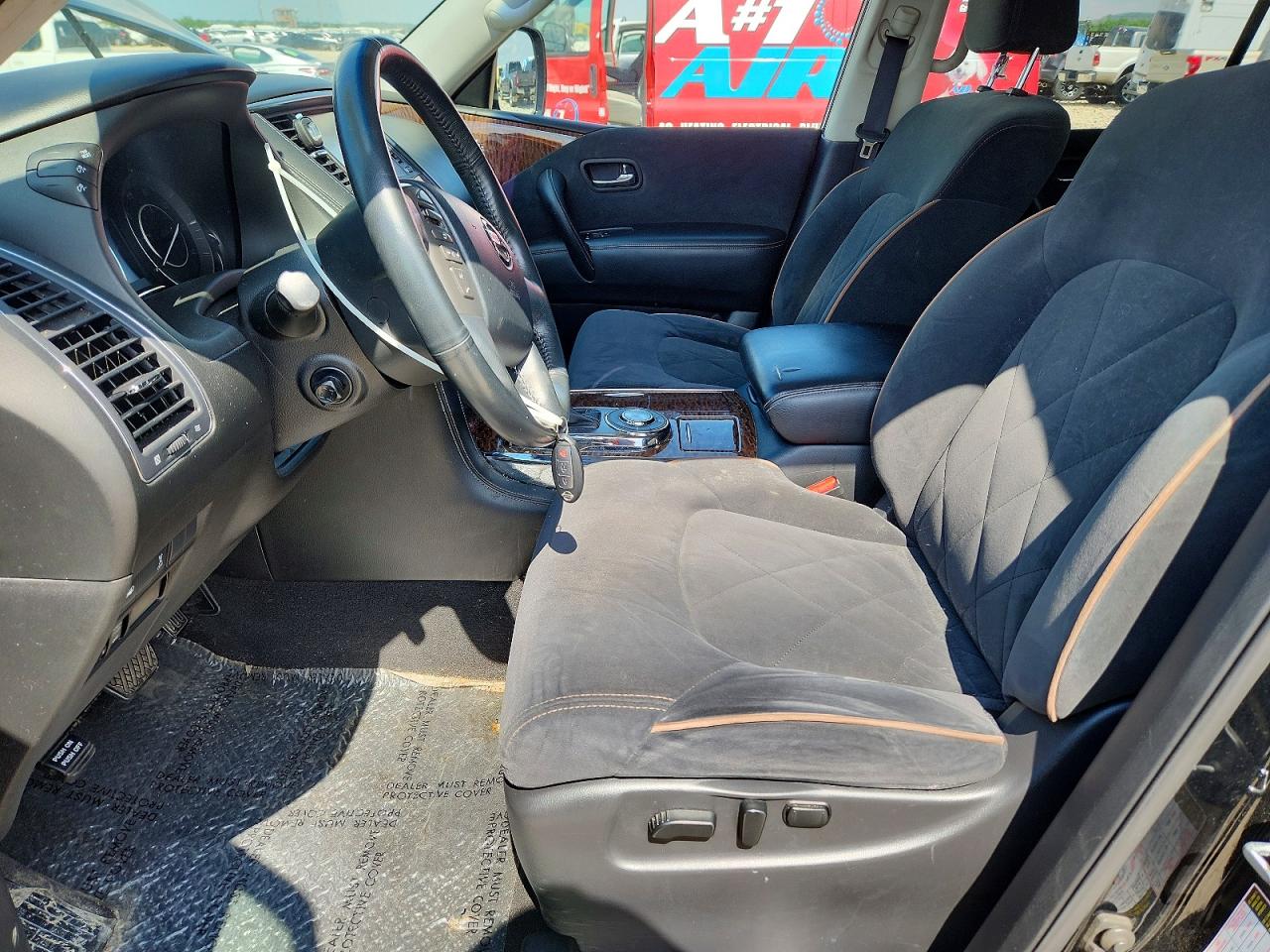 Nissan Armada Sv