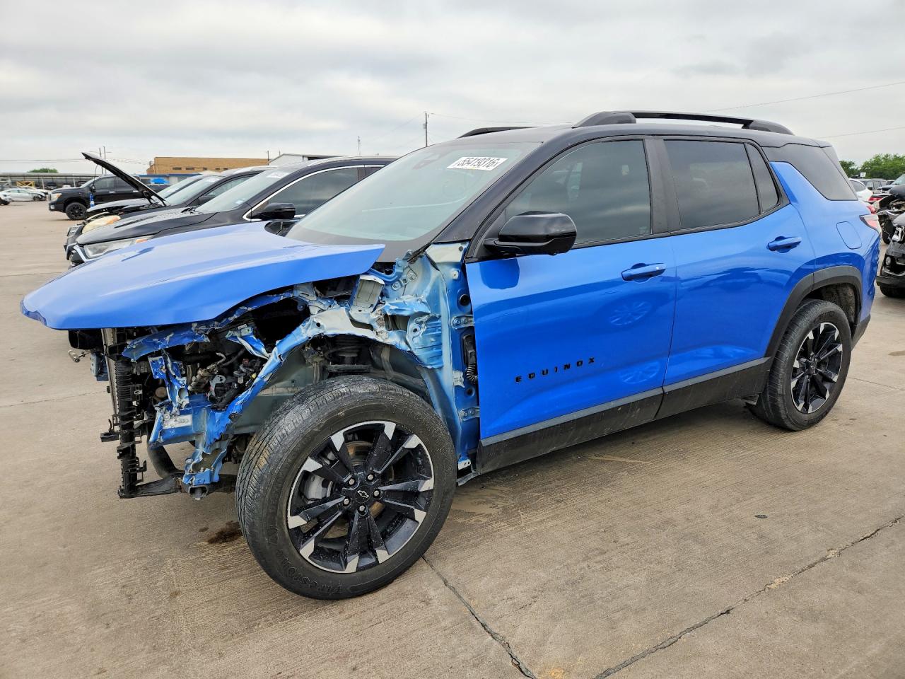 Salvage Chevrolet Equinox Image