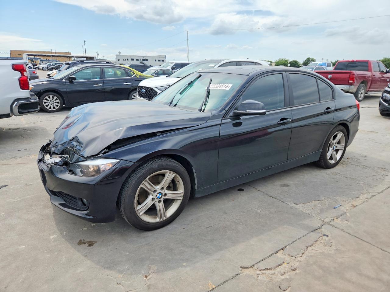 Salvage BMW 3 Series Image