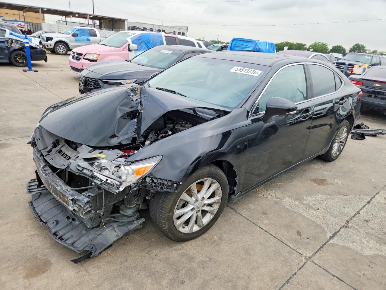 Salvage Lexus Es Image