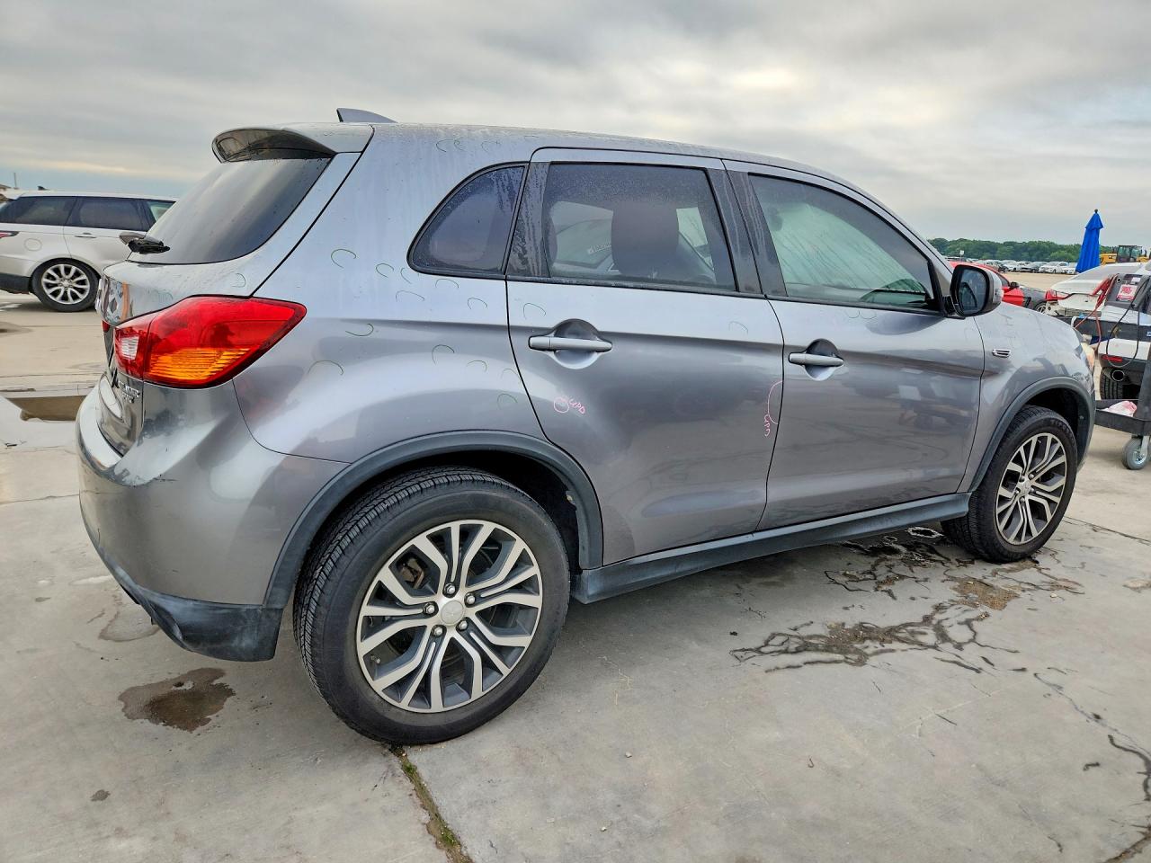 Mitsubishi Outlander Es