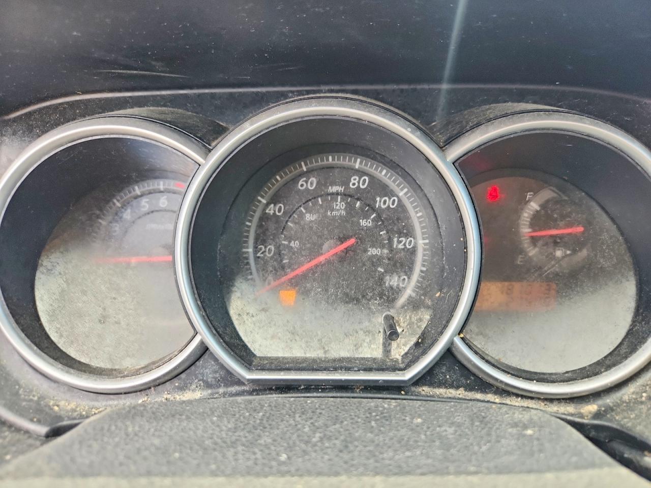 Nissan Versa 1.8 S