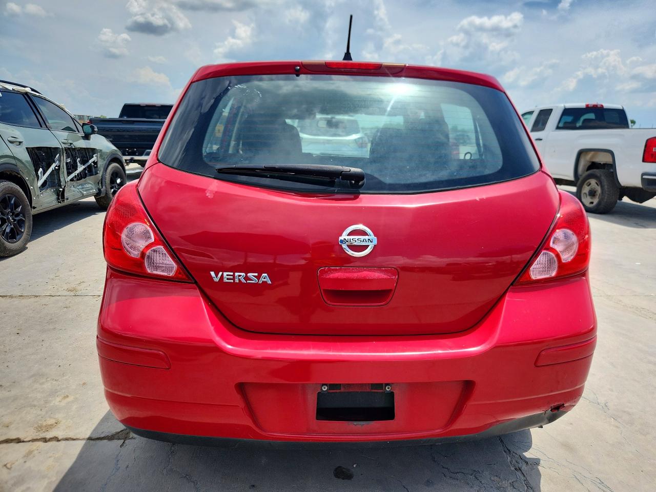 Nissan Versa 1.8 S