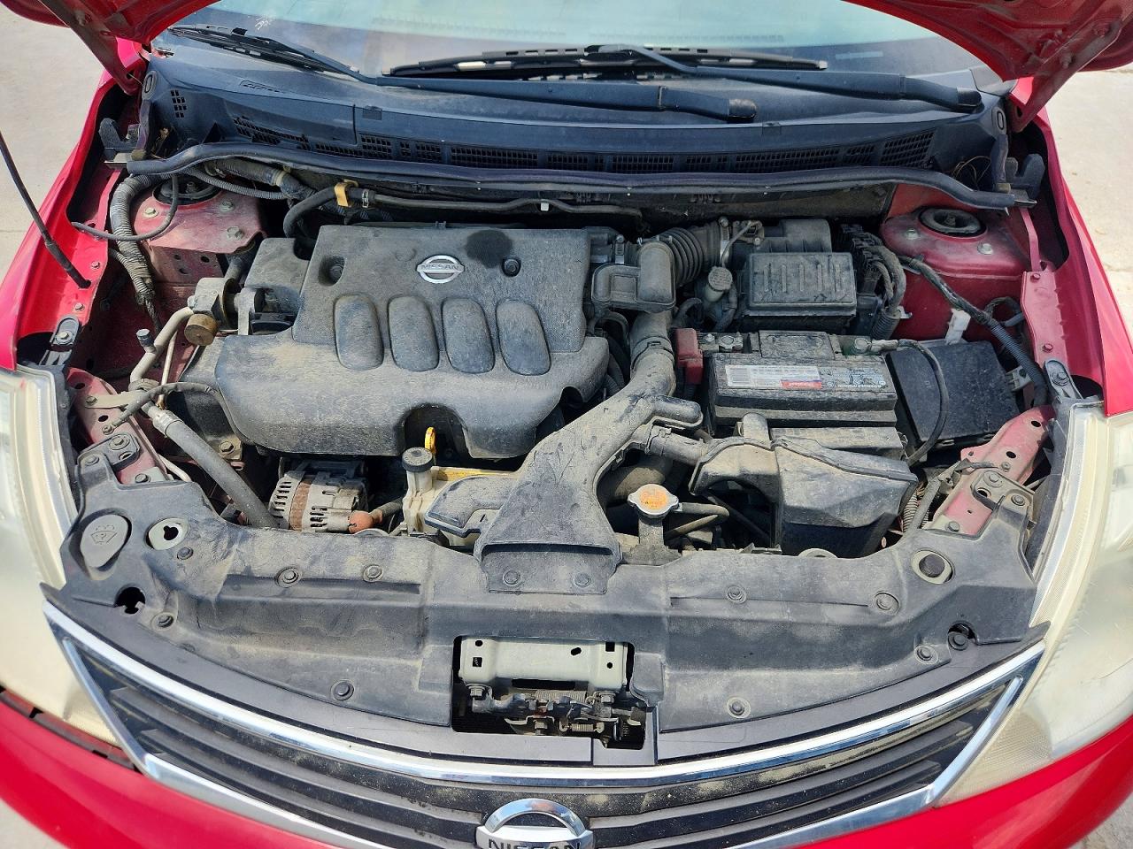 Nissan Versa 1.8 S