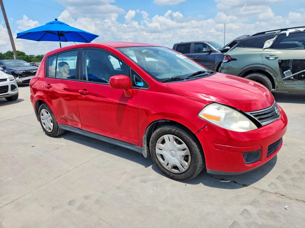 Nissan Versa 1.8 S