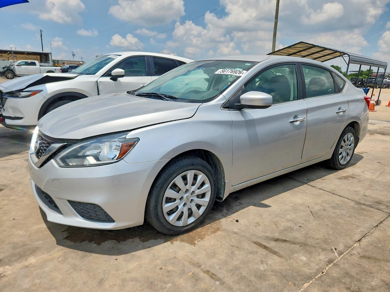 Salvage Nissan Sentra Image