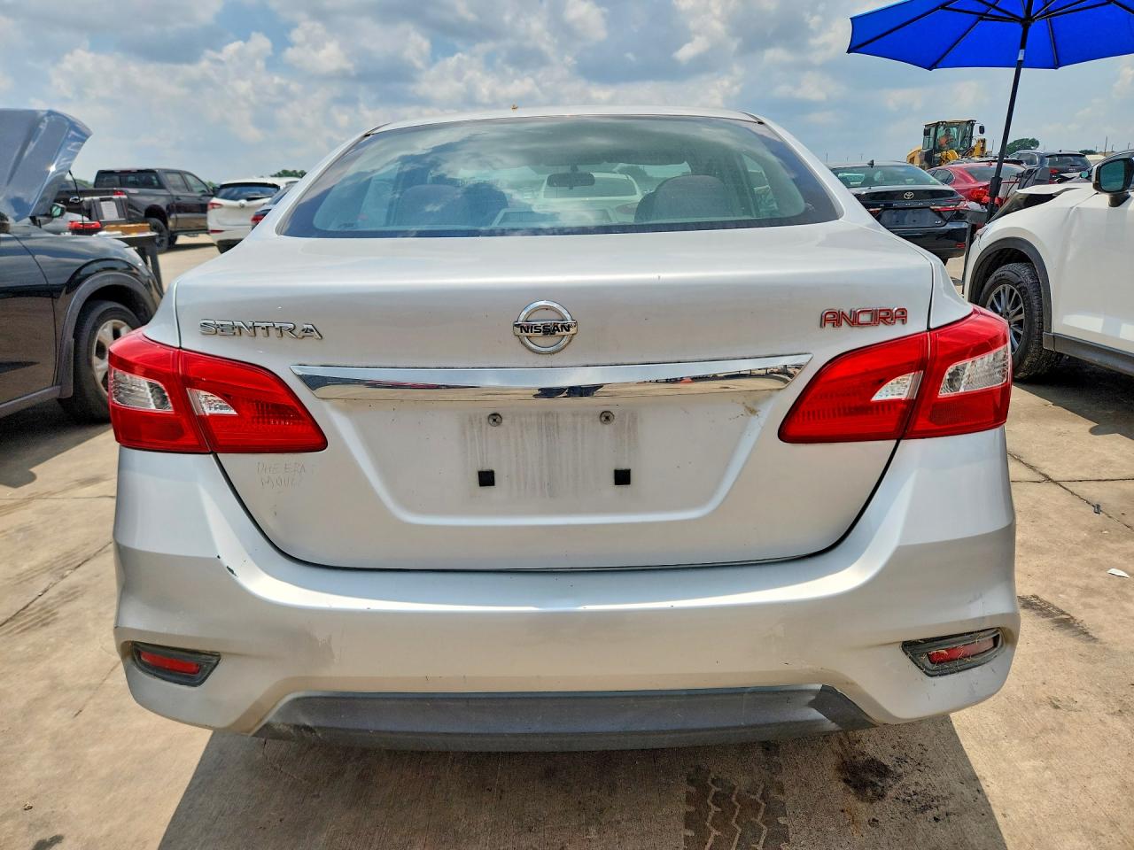 Nissan Sentra S