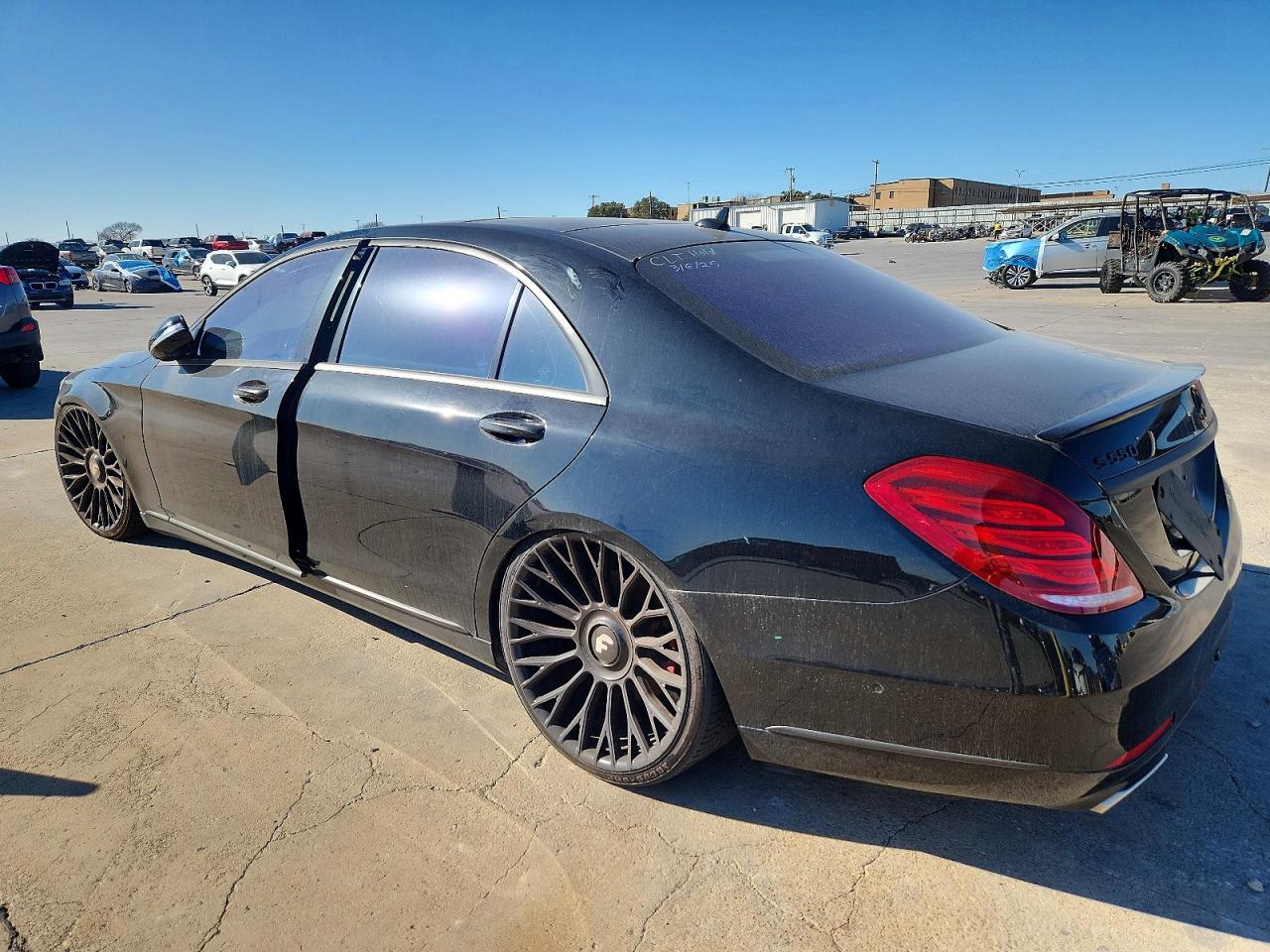 Mercedes-Benz S-Class 550