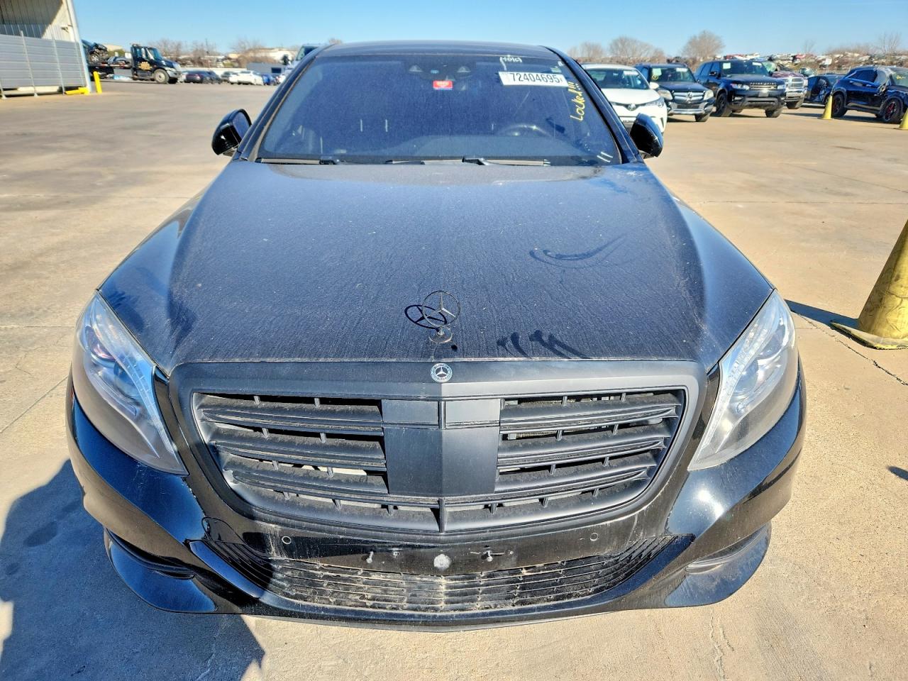 Mercedes-Benz S-Class 550