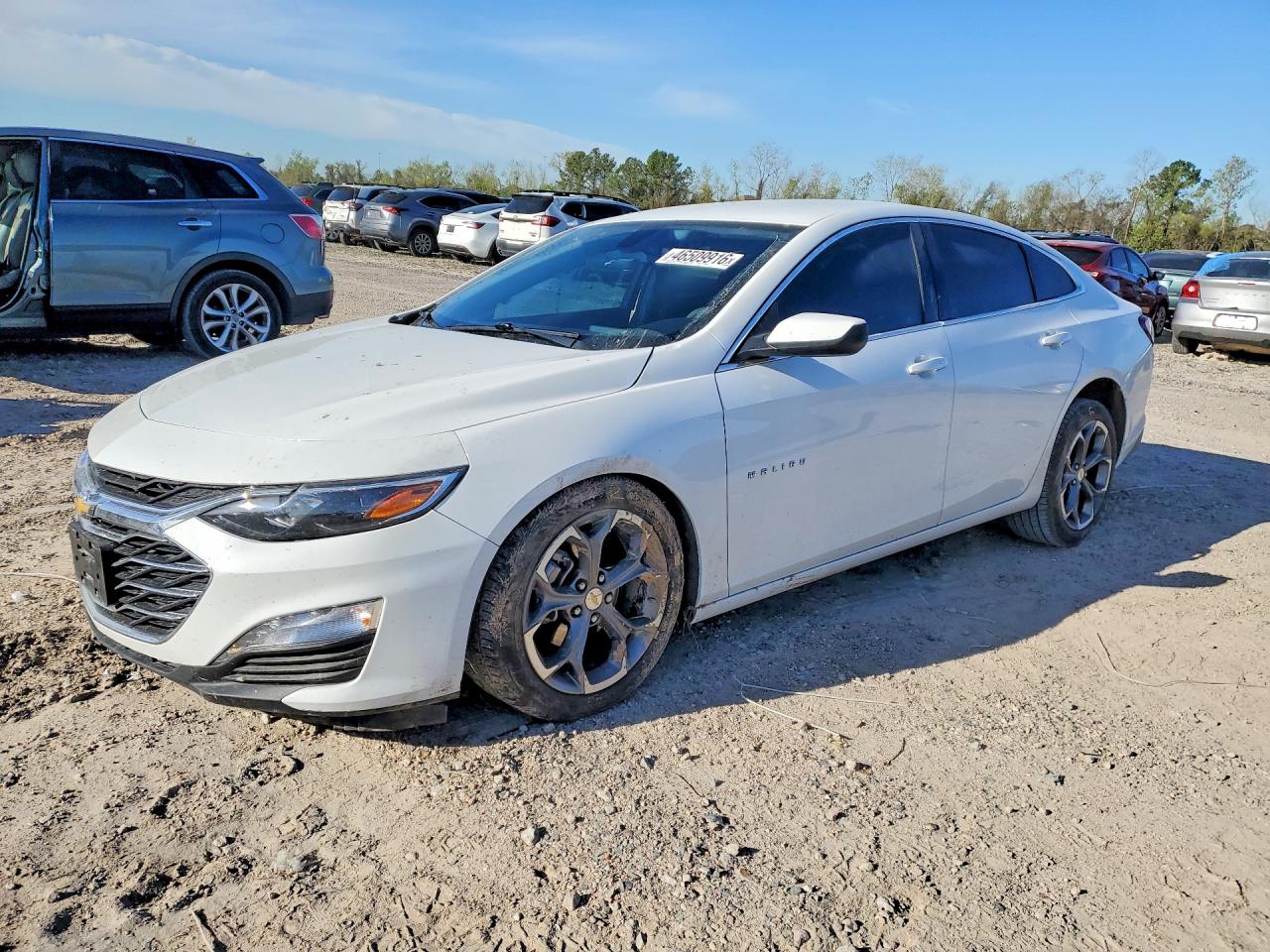 Salvage Chevrolet Malibu Image