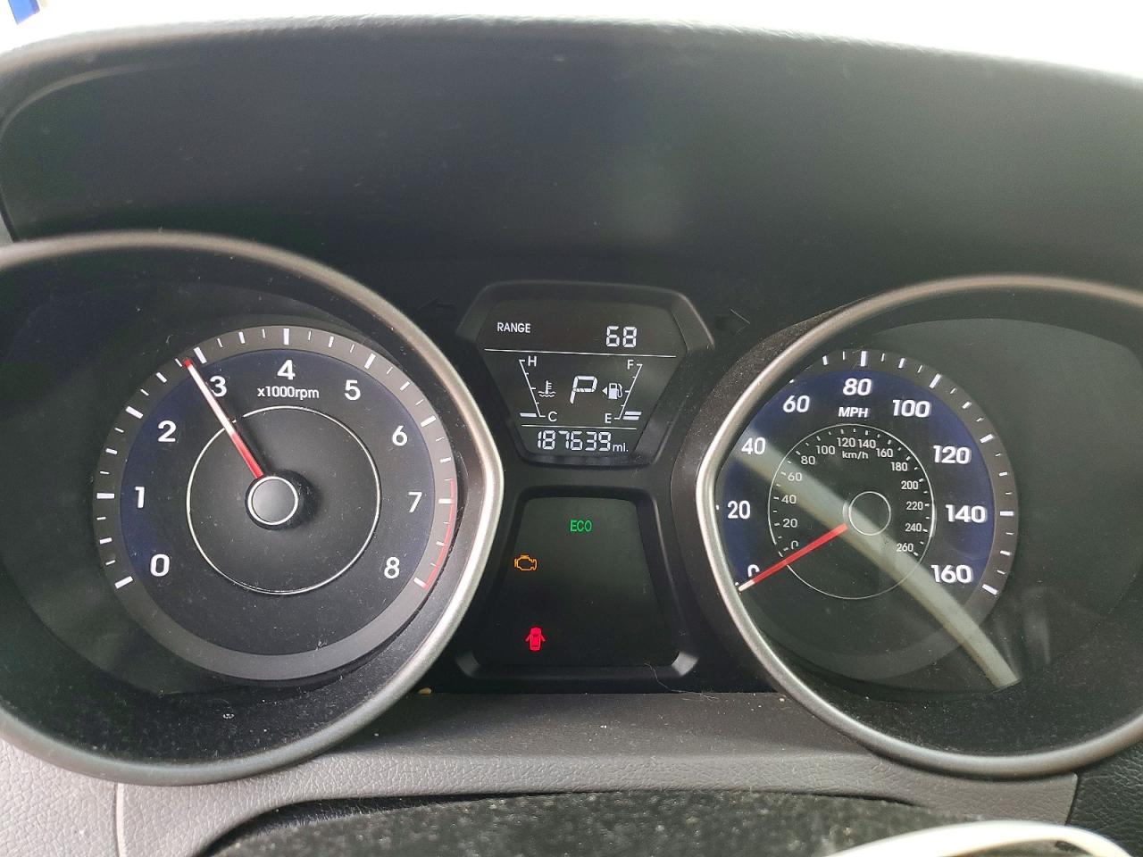 Hyun ELANTRA