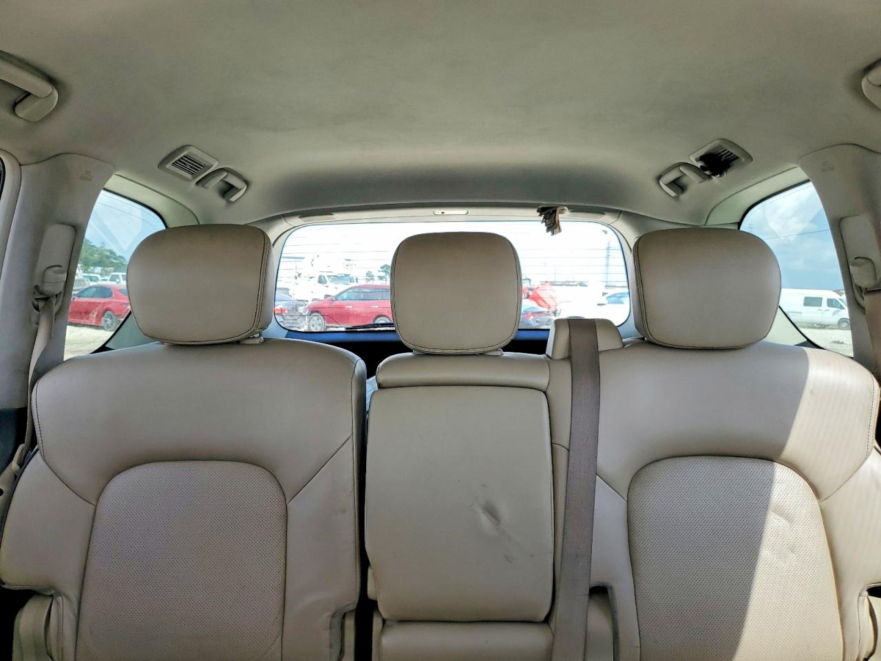 Nissan Armada Sl