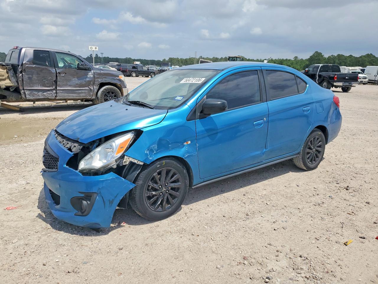 Salvage Mitsubishi Mirage Image