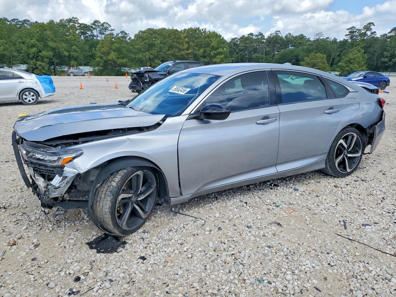 Salvage Honda Accord Image