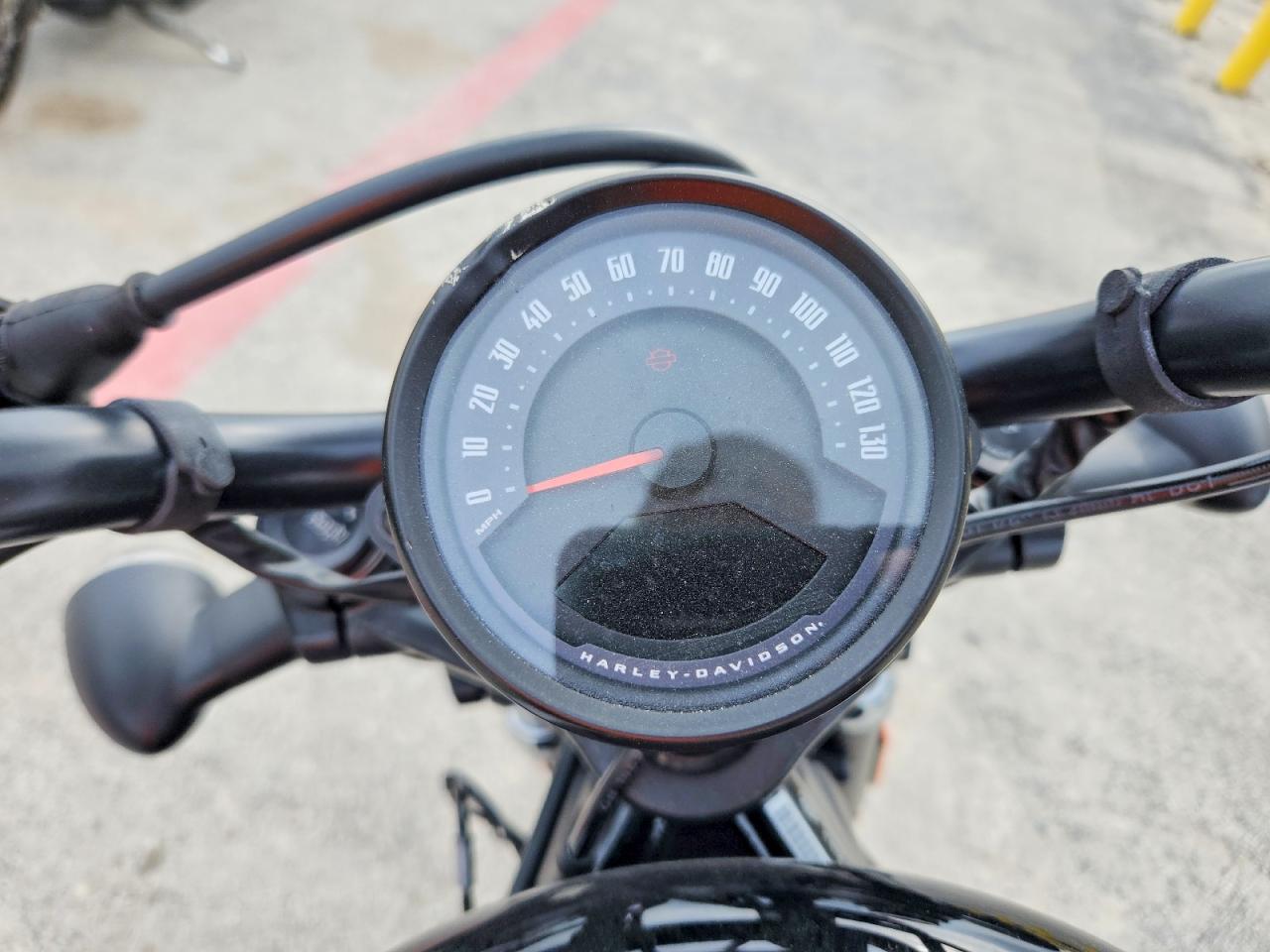 Harley-Davidson Rh975