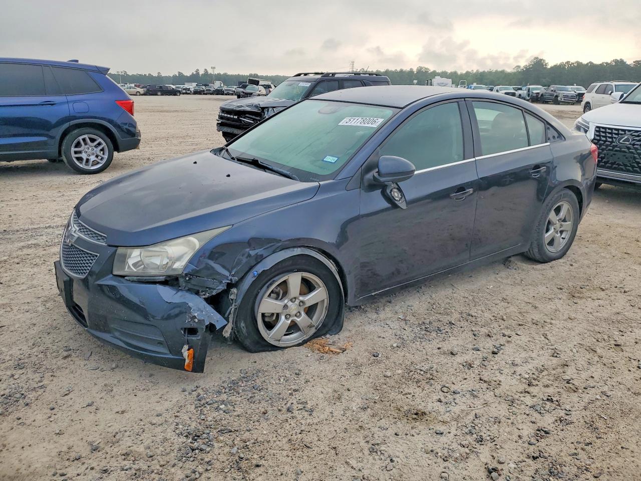 Salvage Chevrolet Cruze Image