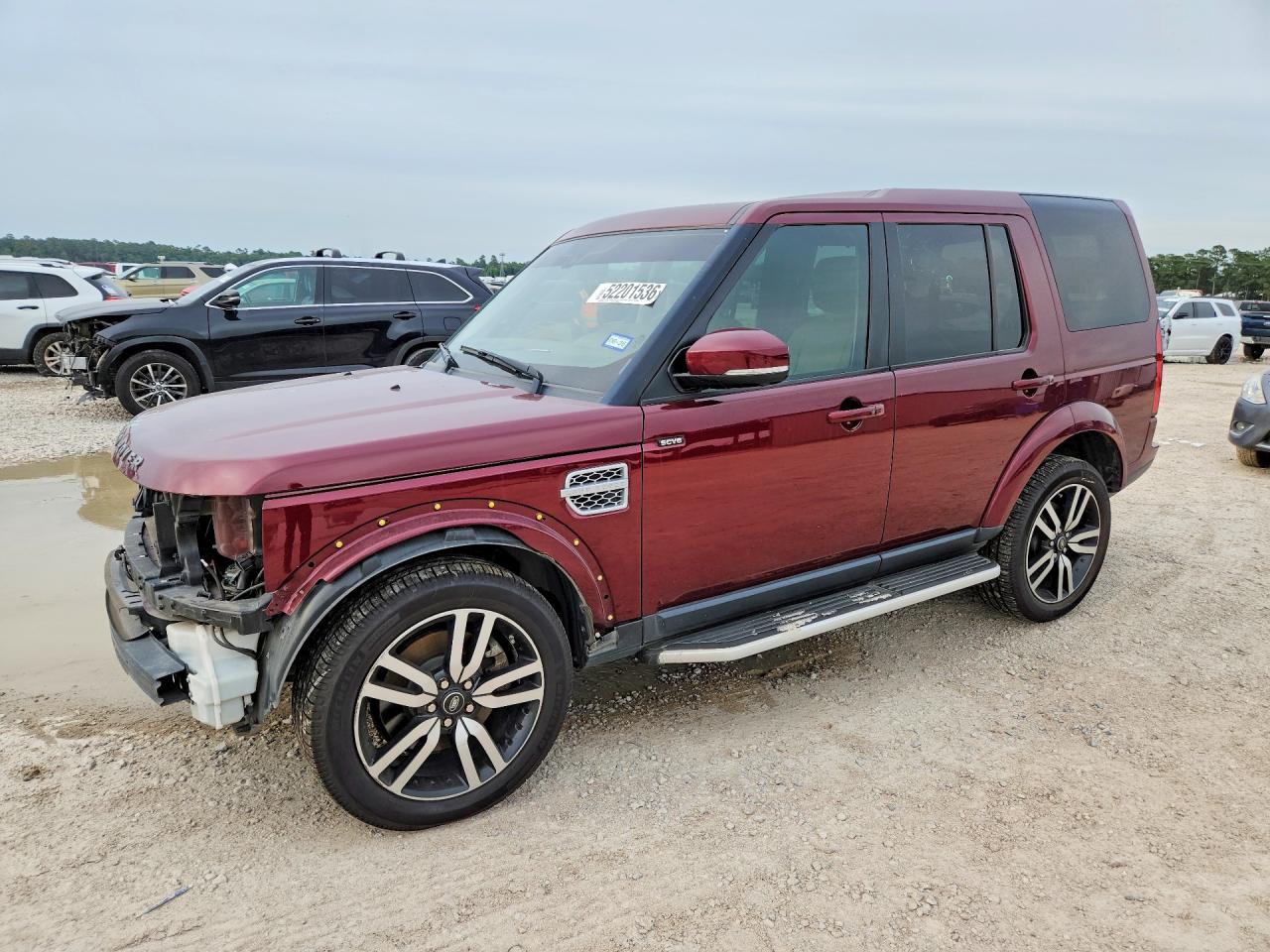 Salvage Land Rover LR4 Image