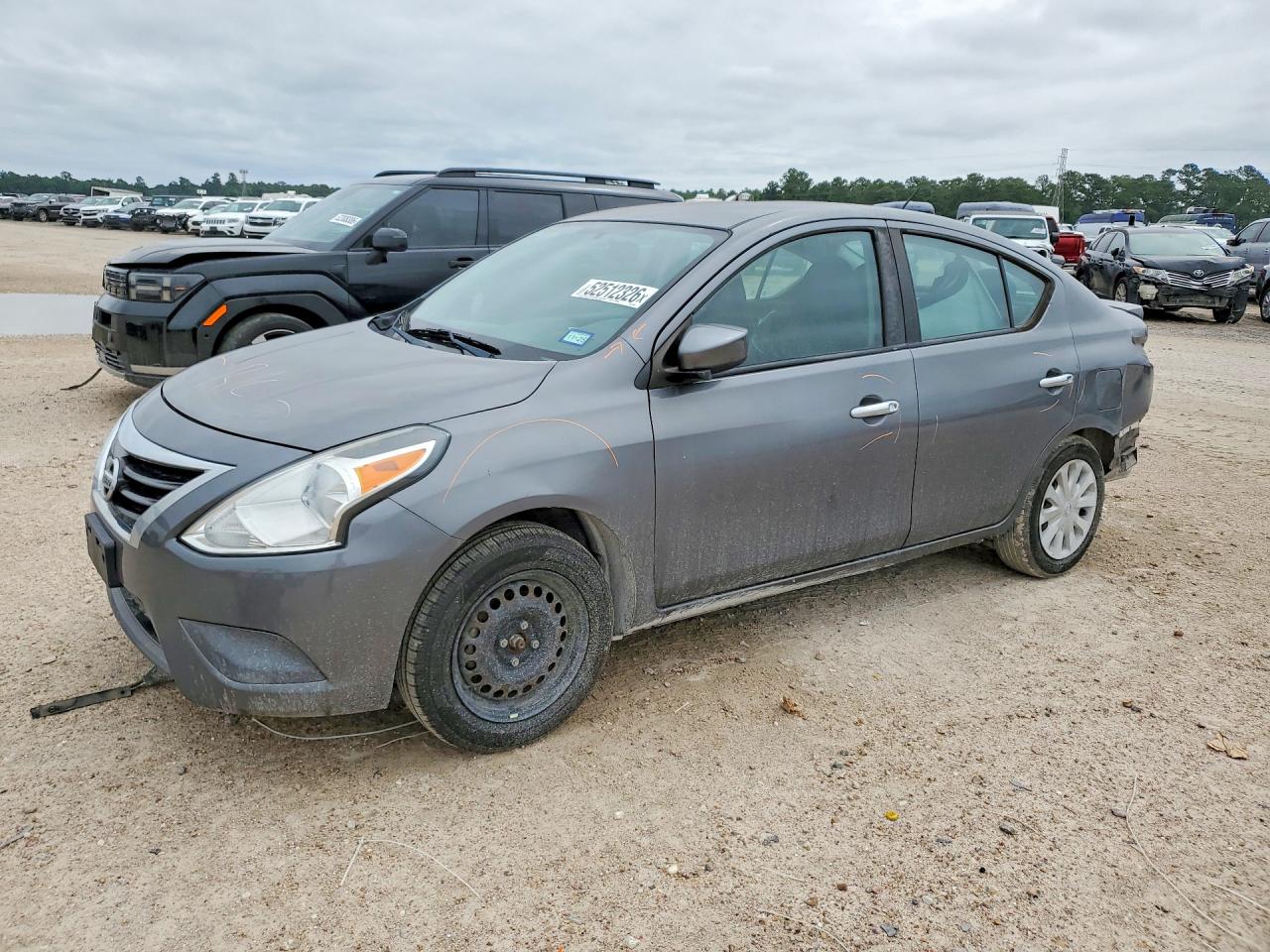 Salvage Nissan Versa Image