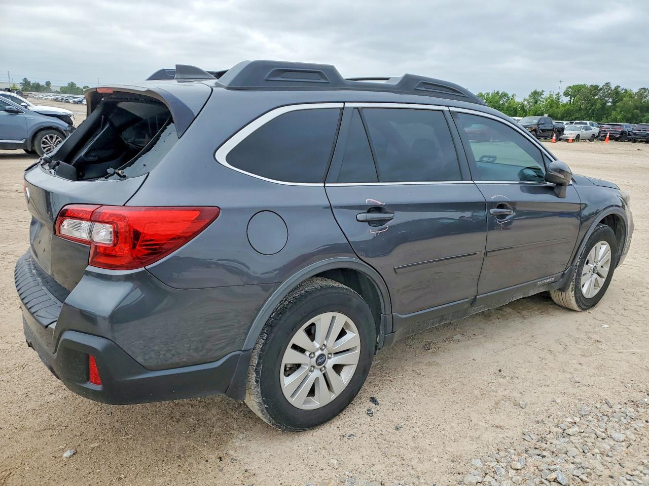 Subaru Outback 2.5i Premium