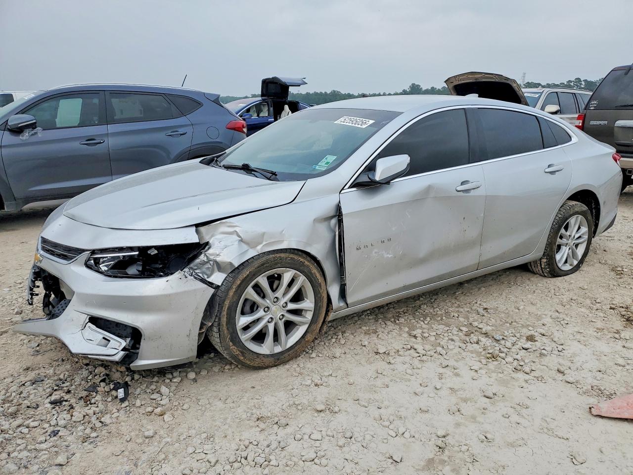 Salvage Chevrolet Malibu Image