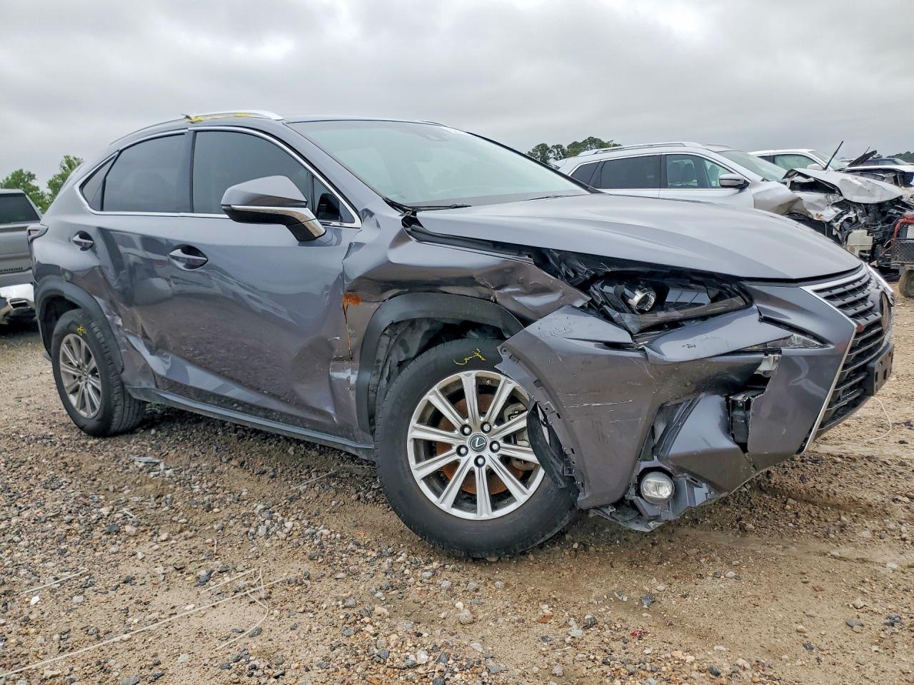 Lexus NX 300