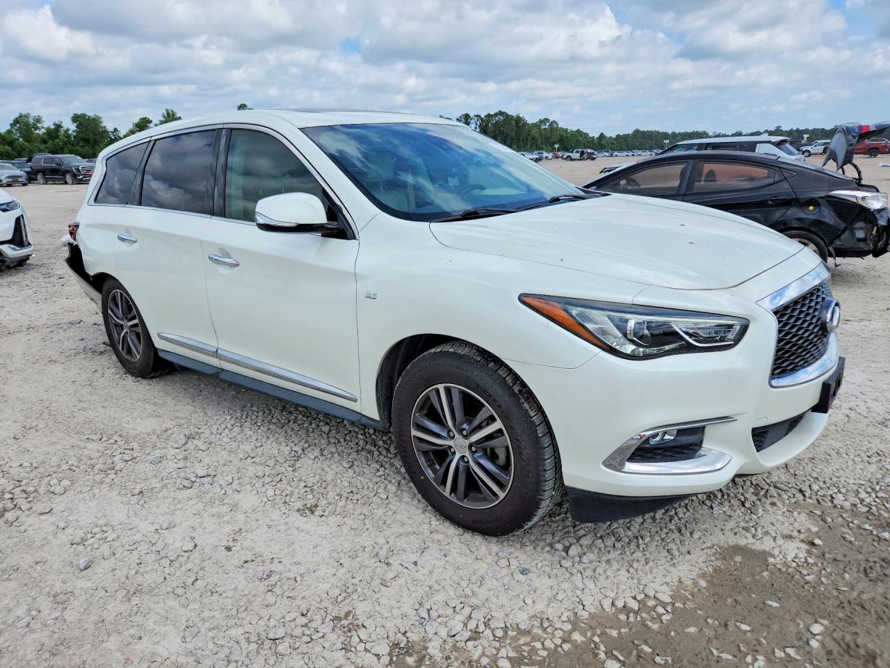 INFINITI Qx Pure