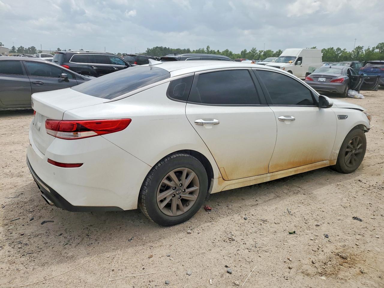 Kia Optima Lx