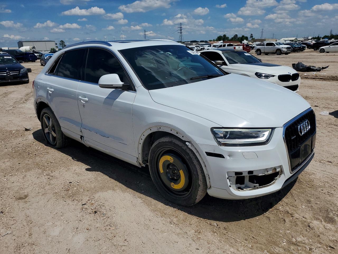 Audi Q3 Premium Plus