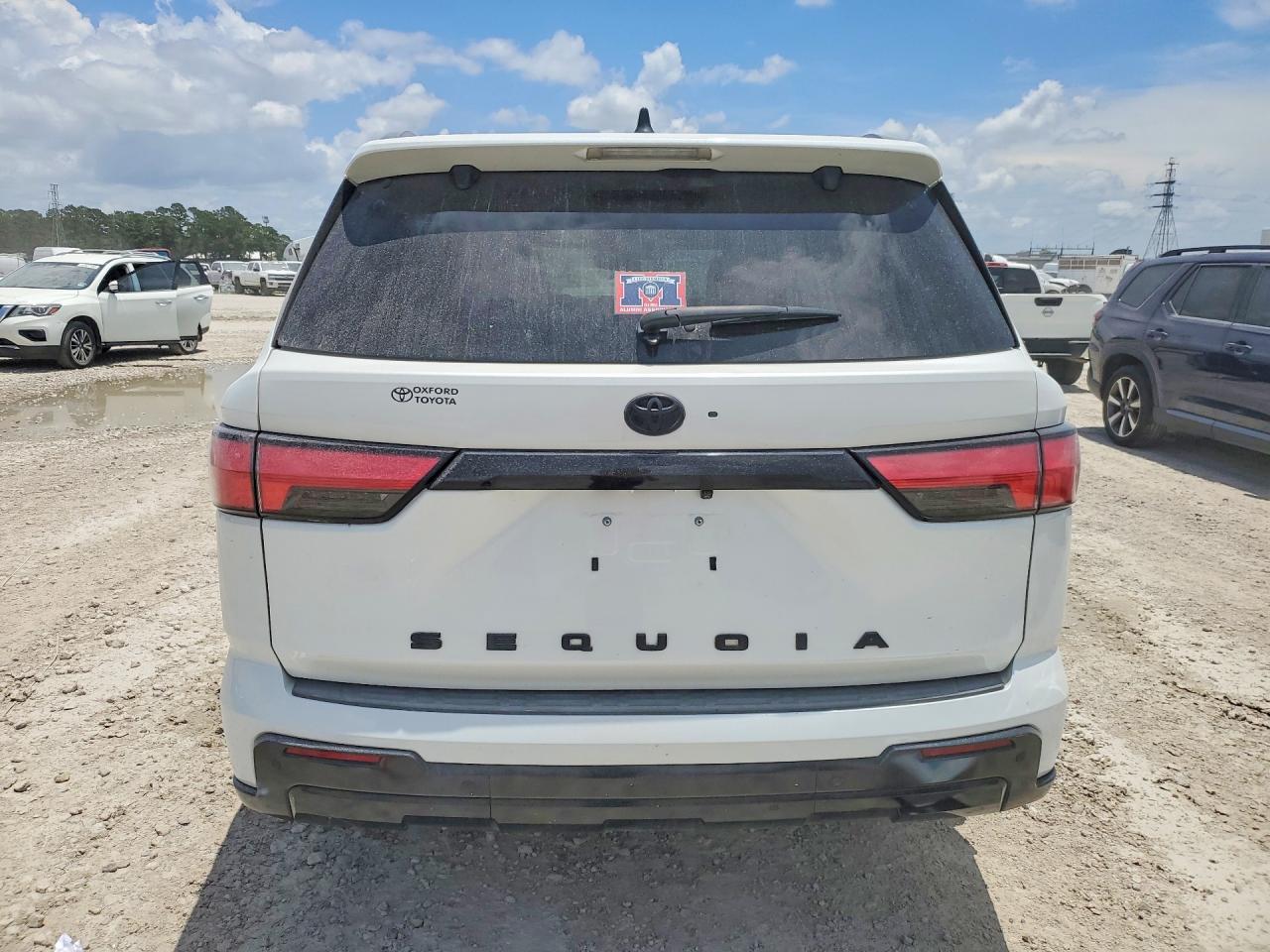 Toyota Sequoia Platinum