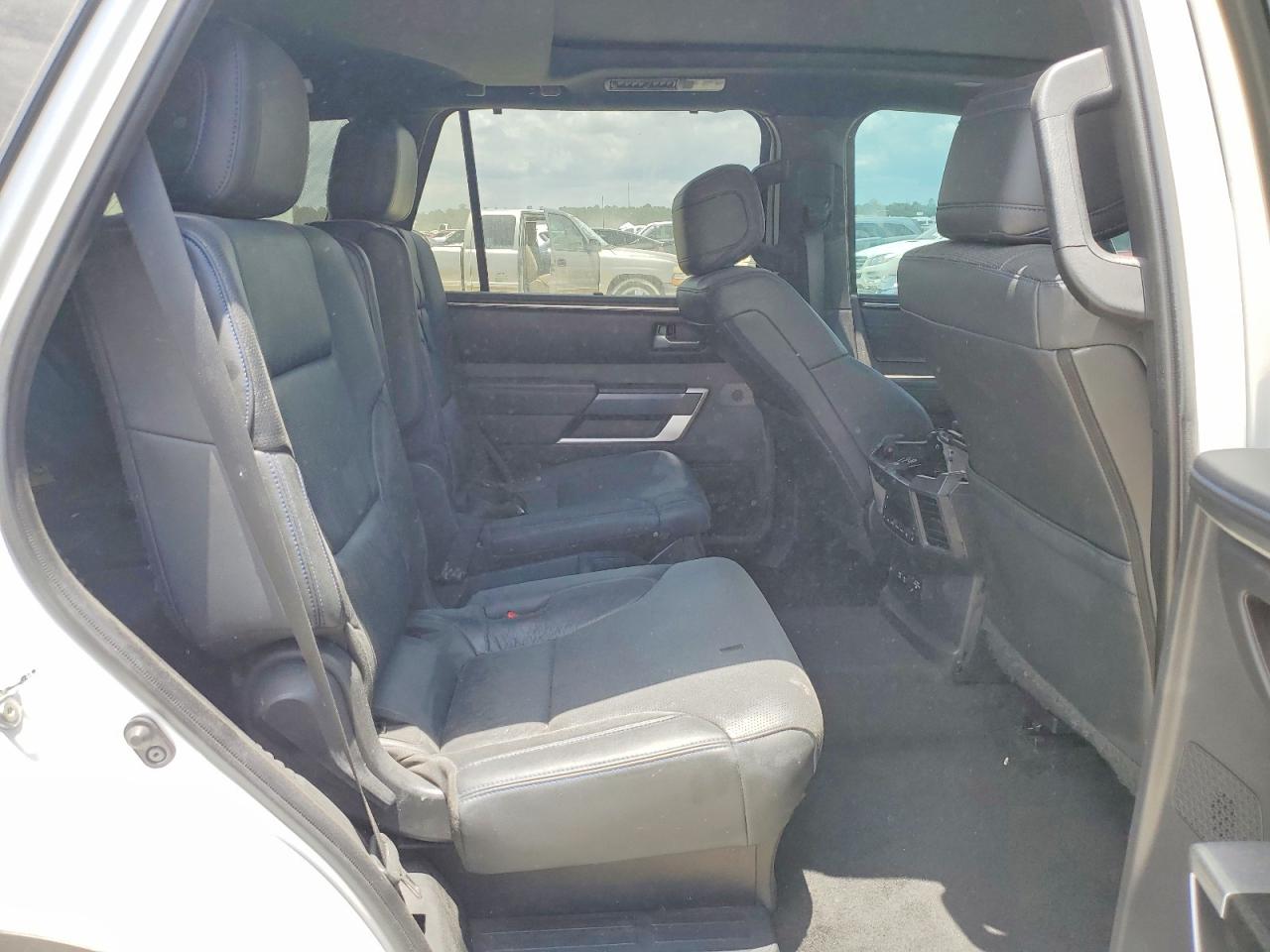Toyota Sequoia Platinum