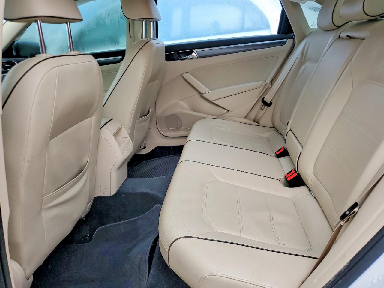 Volkswagen Passat R-line
