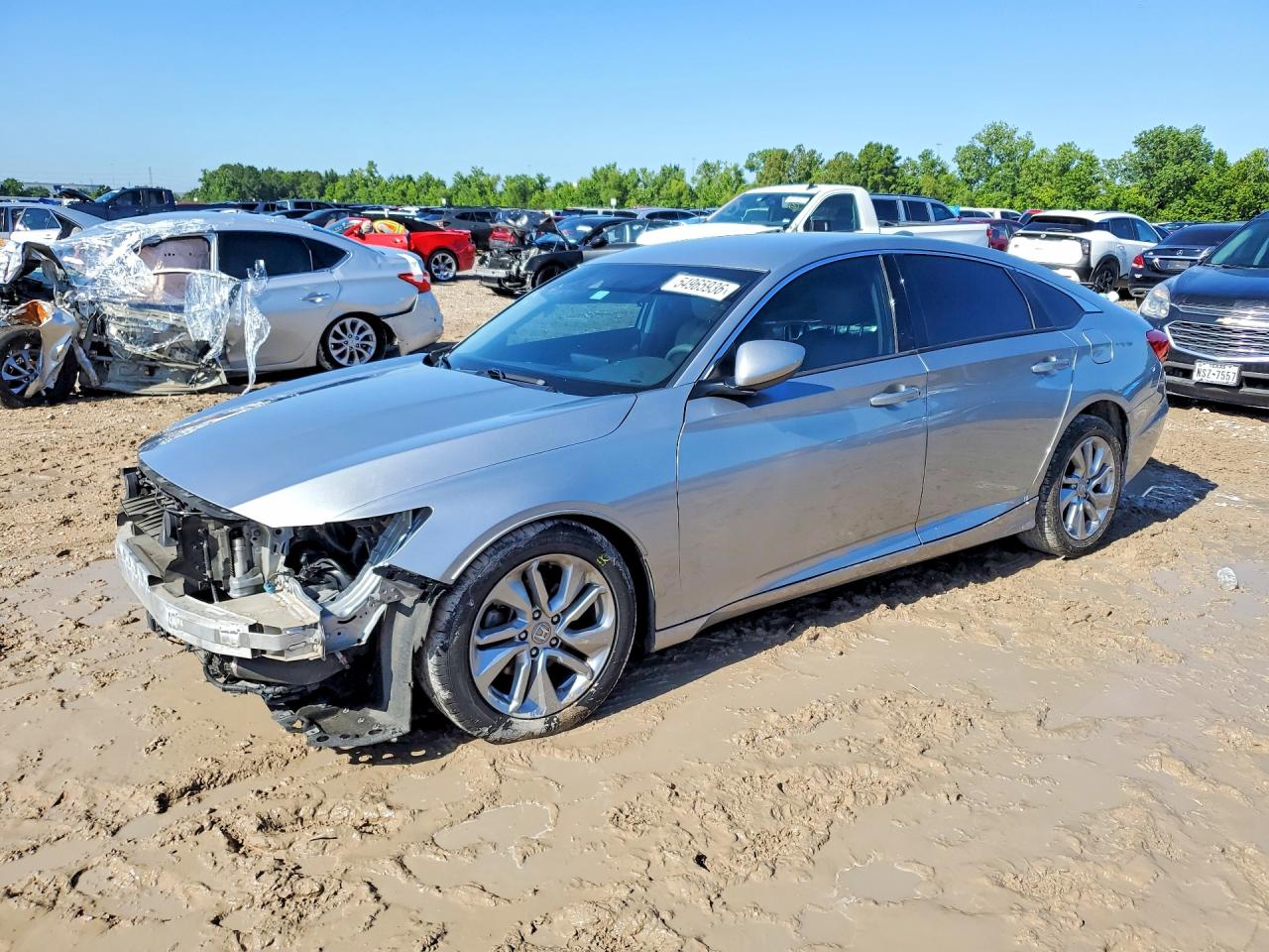 Salvage Honda Accord Image