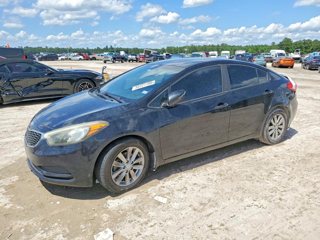 Salvage Kia Forte Image