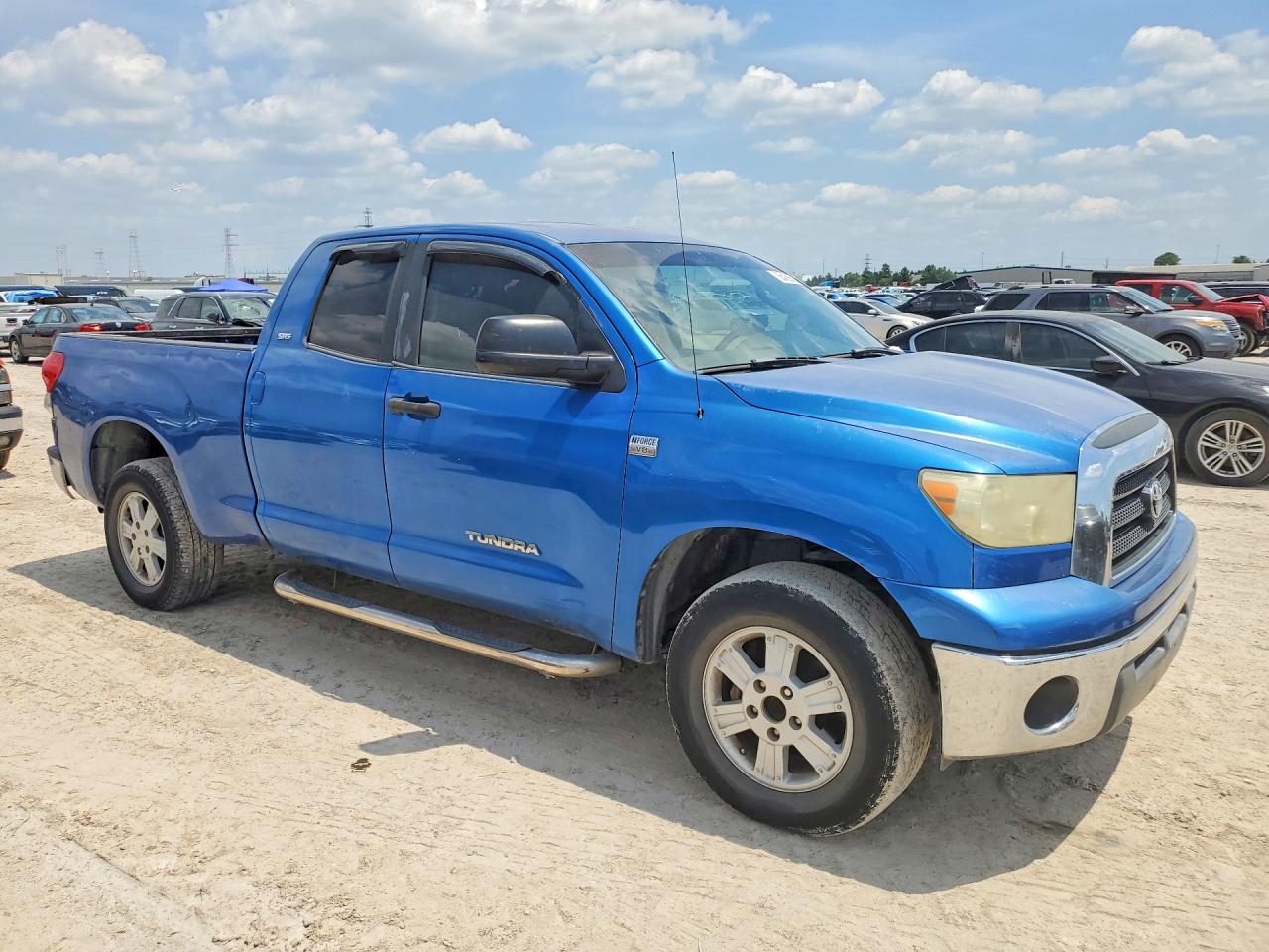 Toyota Tundra