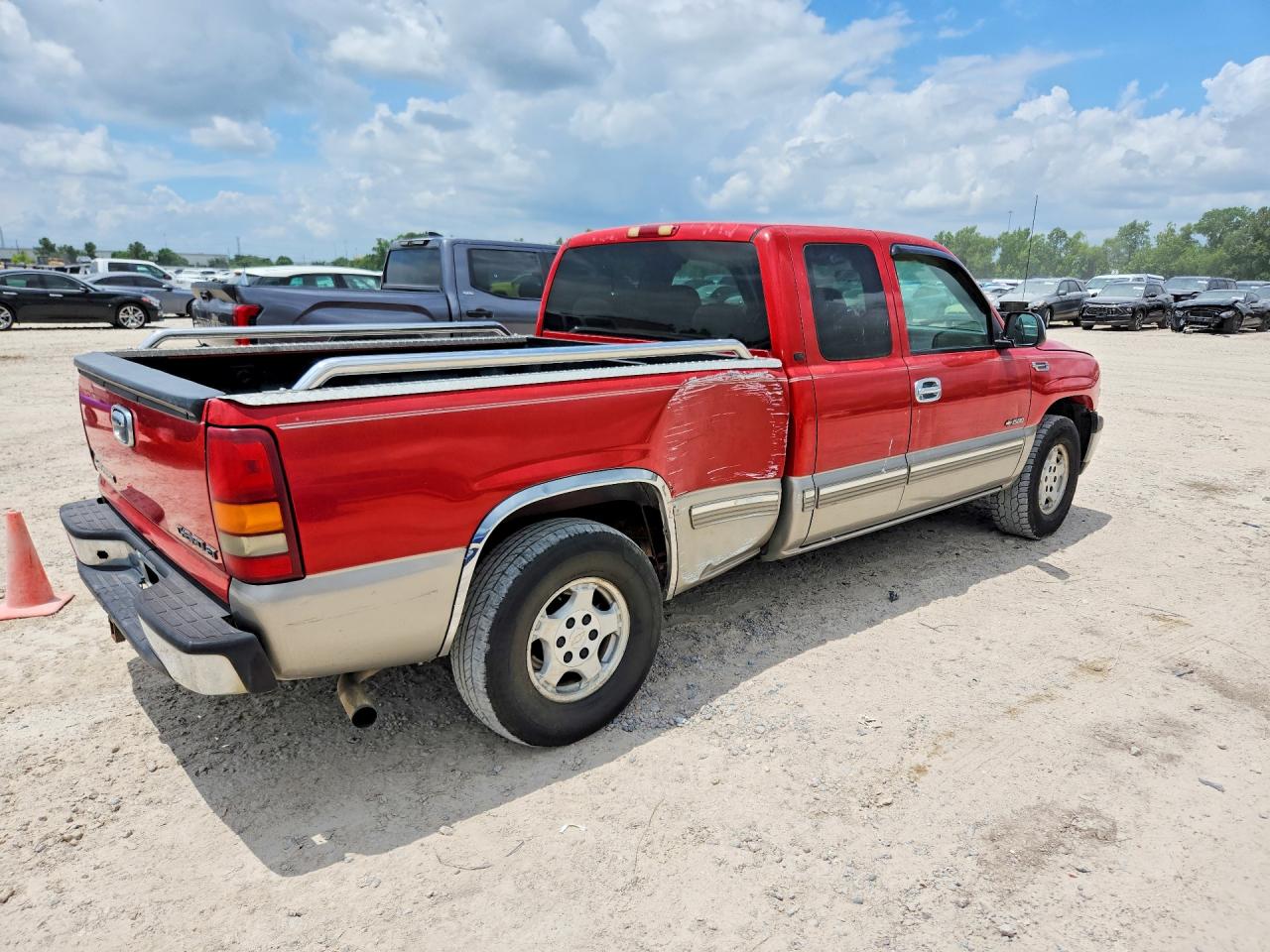 Chevrolet Silverado C1500