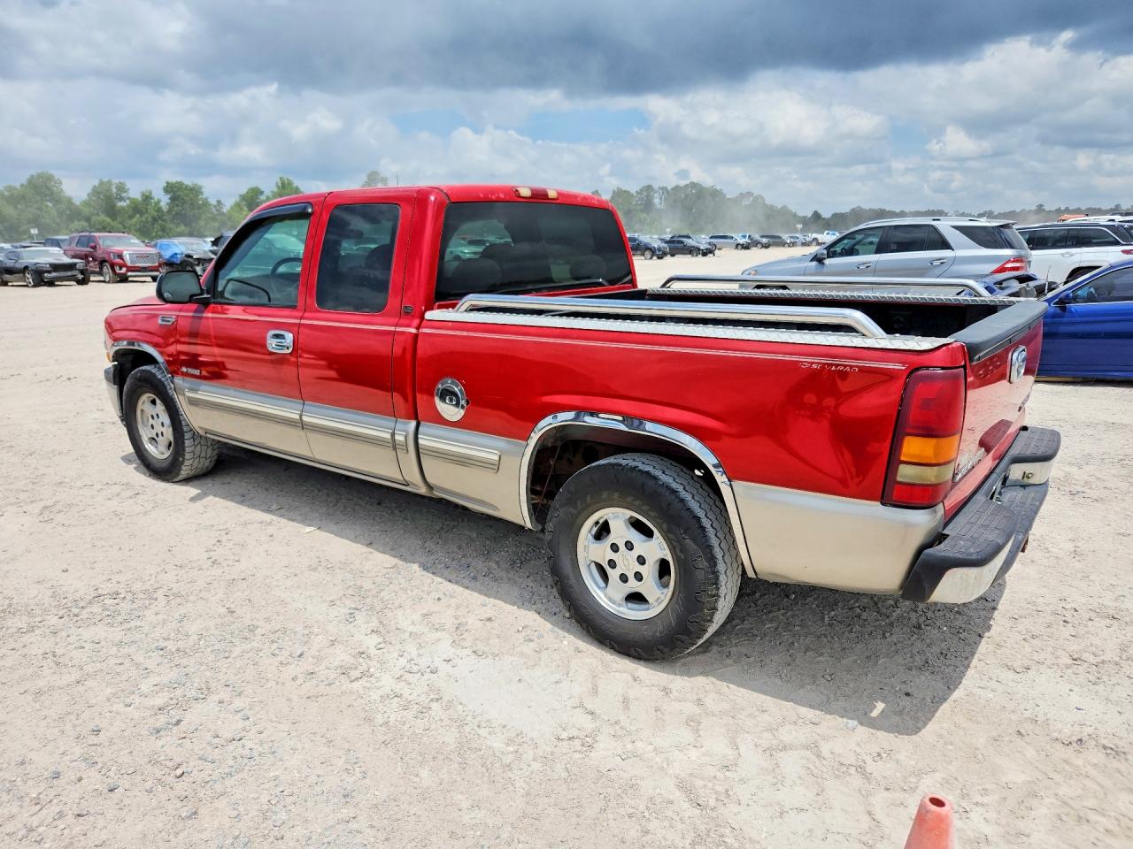 Chevrolet Silverado C1500