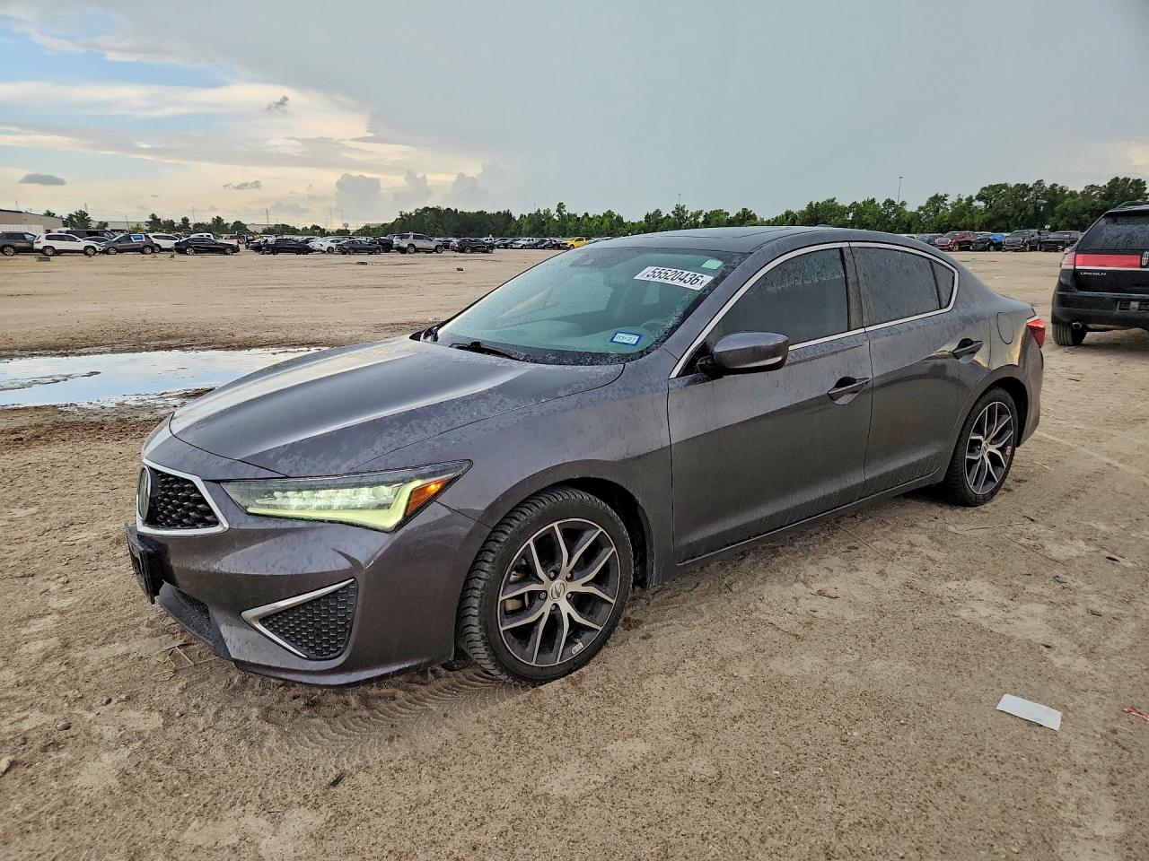 Salvage Acura ILX Image