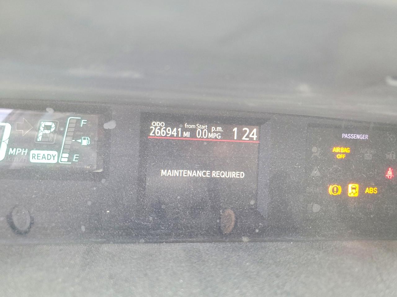 Toyota Prius c Three