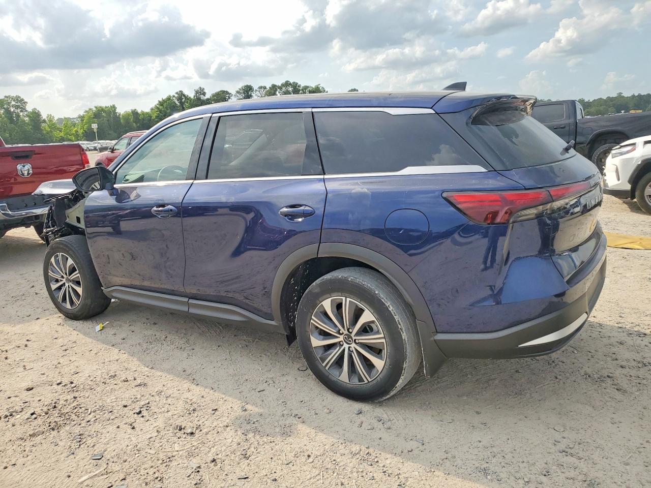 INFINITI Qx Pure