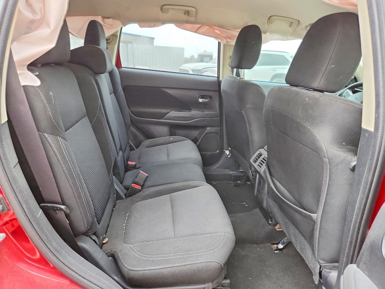 Mitsubishi Outlander Es