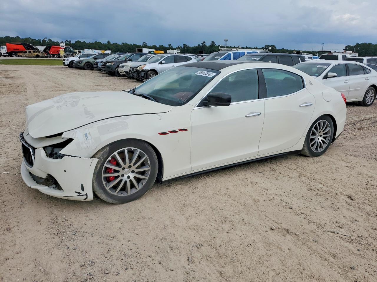 Salvage Maserati Ghibli Image