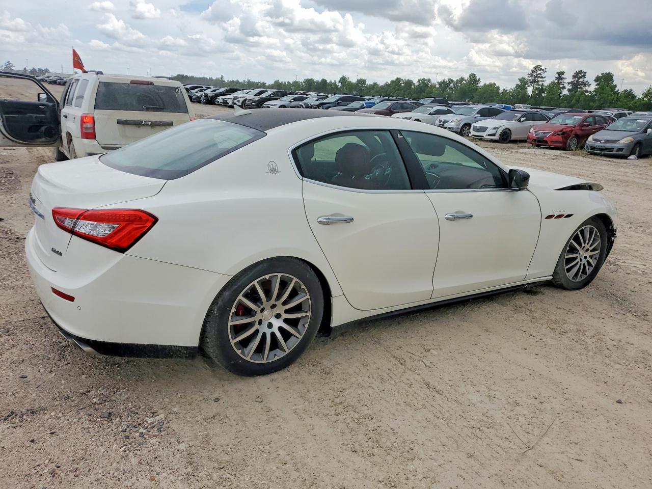 Maserati Ghibli S
