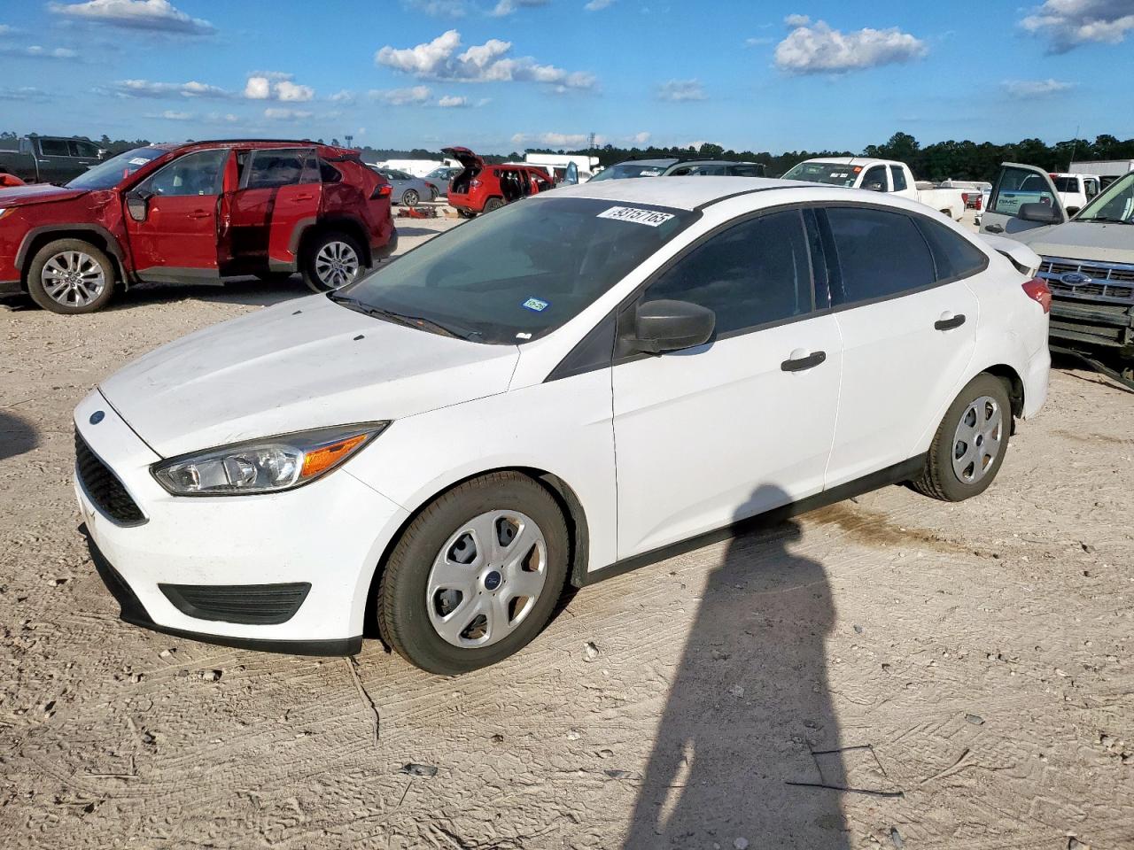 Salvage Ford Focus Image