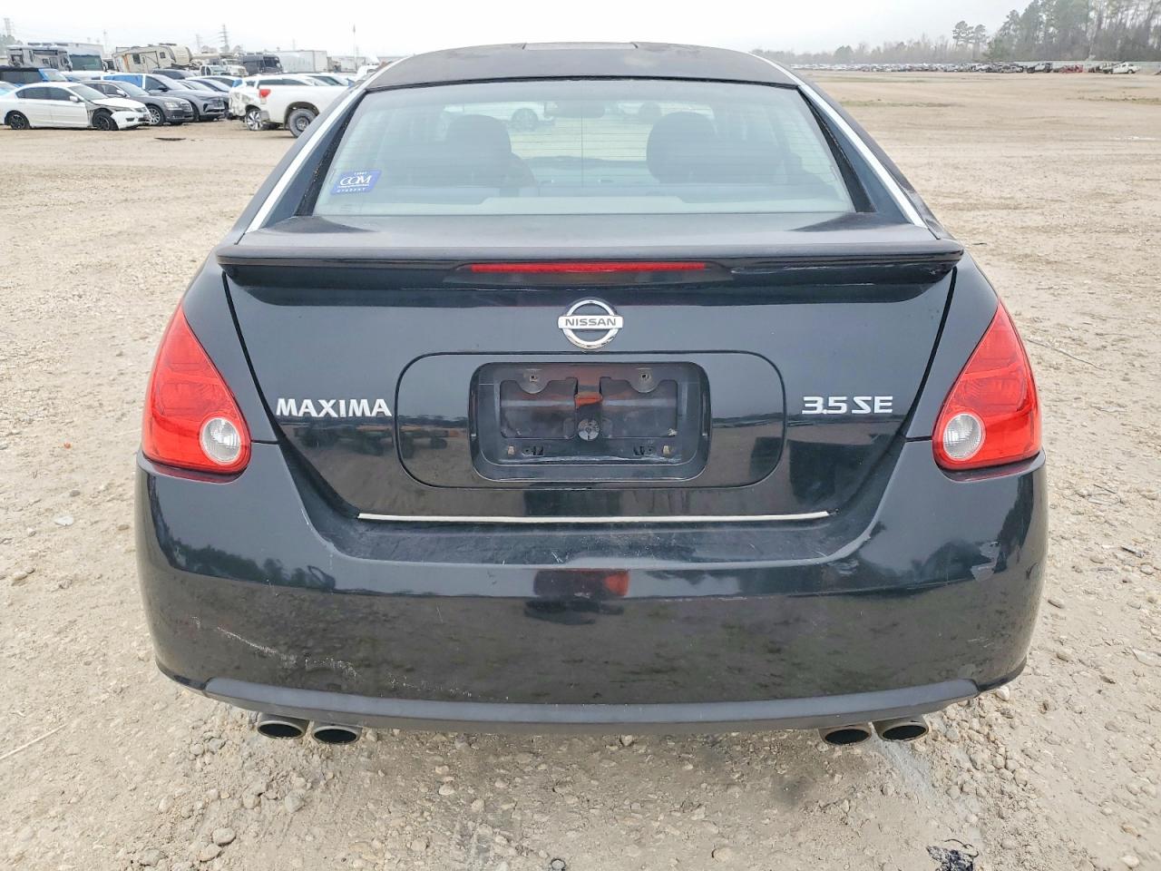 Nissan Maxima
