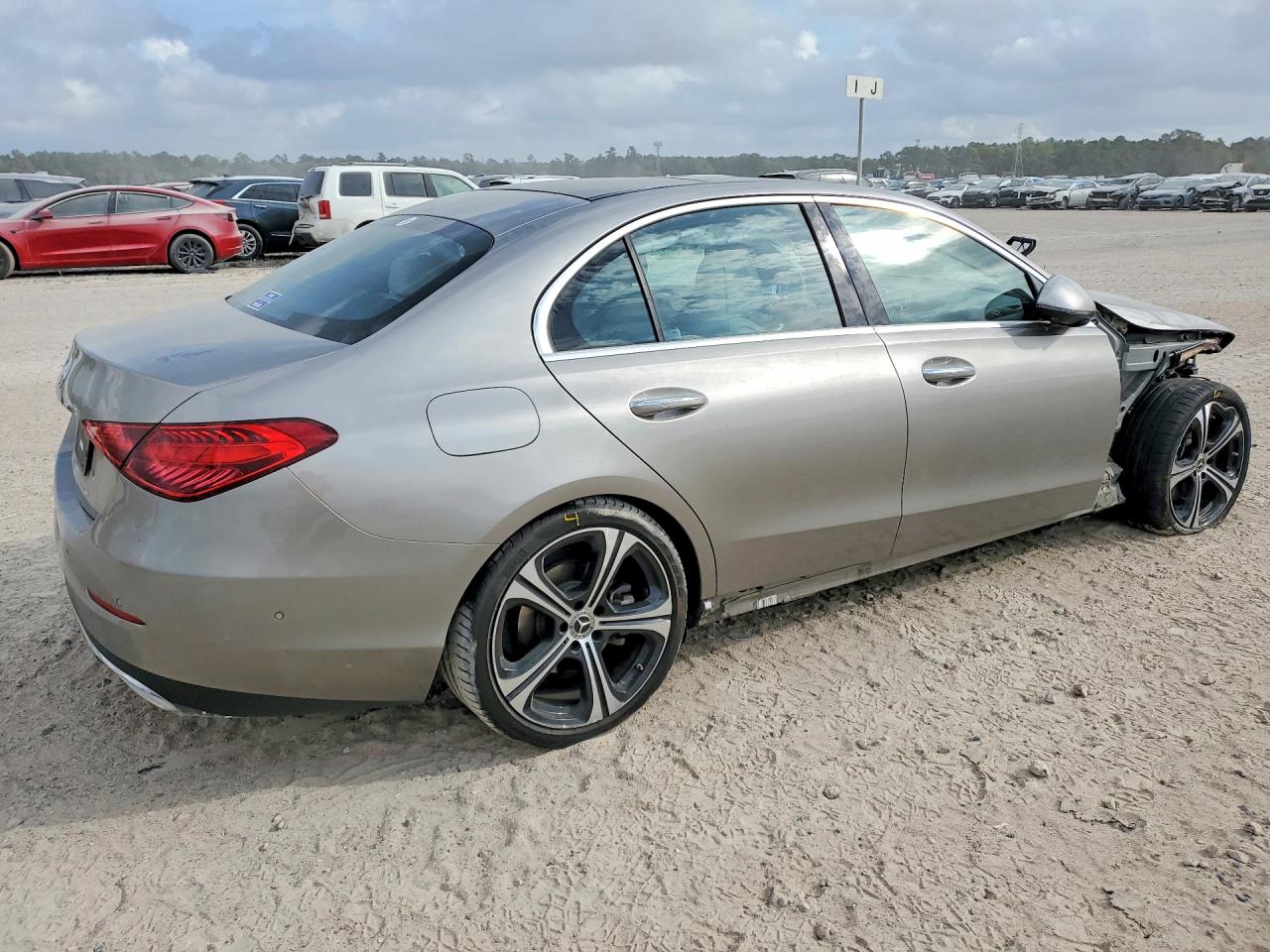 Mercedes-Benz C-Class 300