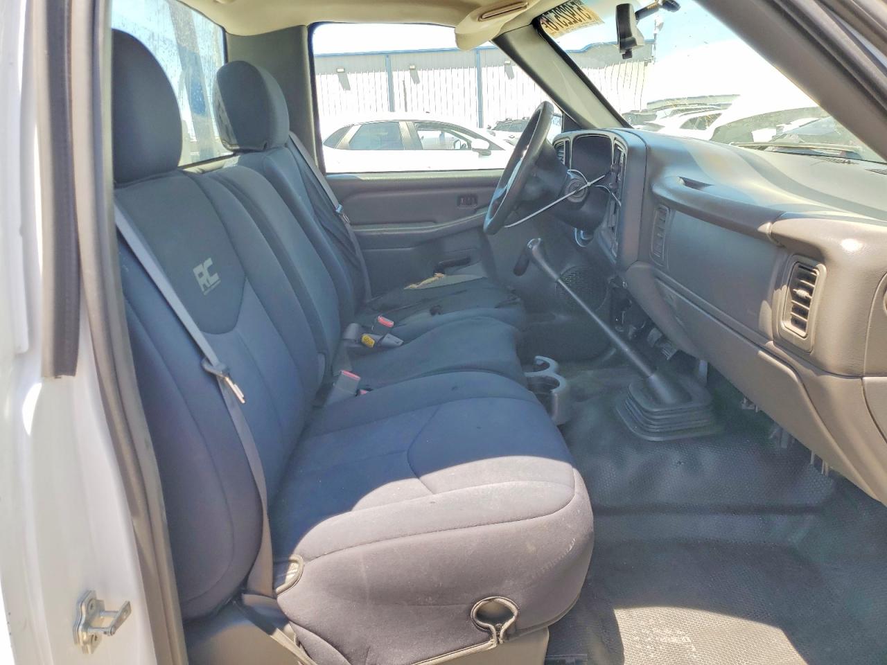 Chevrolet Silverado C1500